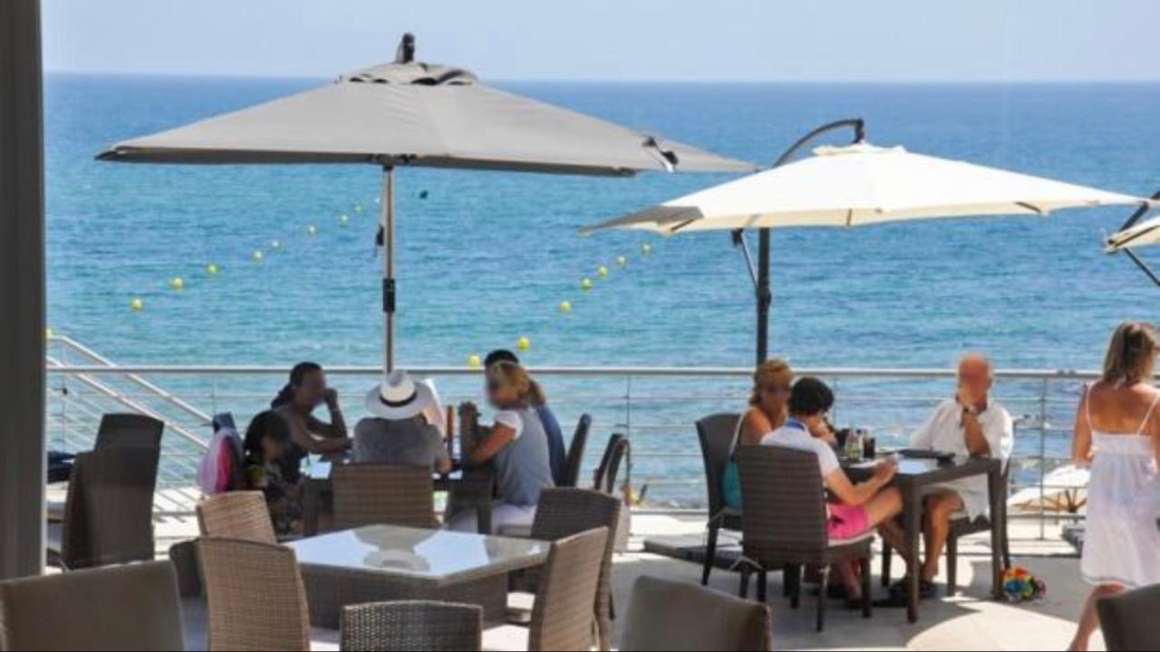 Mi Capricho 3-5 Beachfront- Apartment With Sea Views In Costa Del Sol Sitio de Calahonda Dış mekan fotoğraf